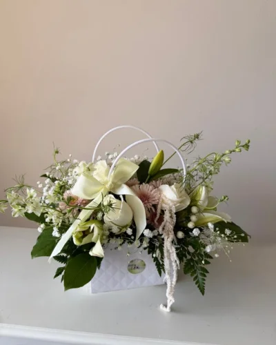 Bloom Bag - Birthday flowers - in Destin, FL thumbnail 3